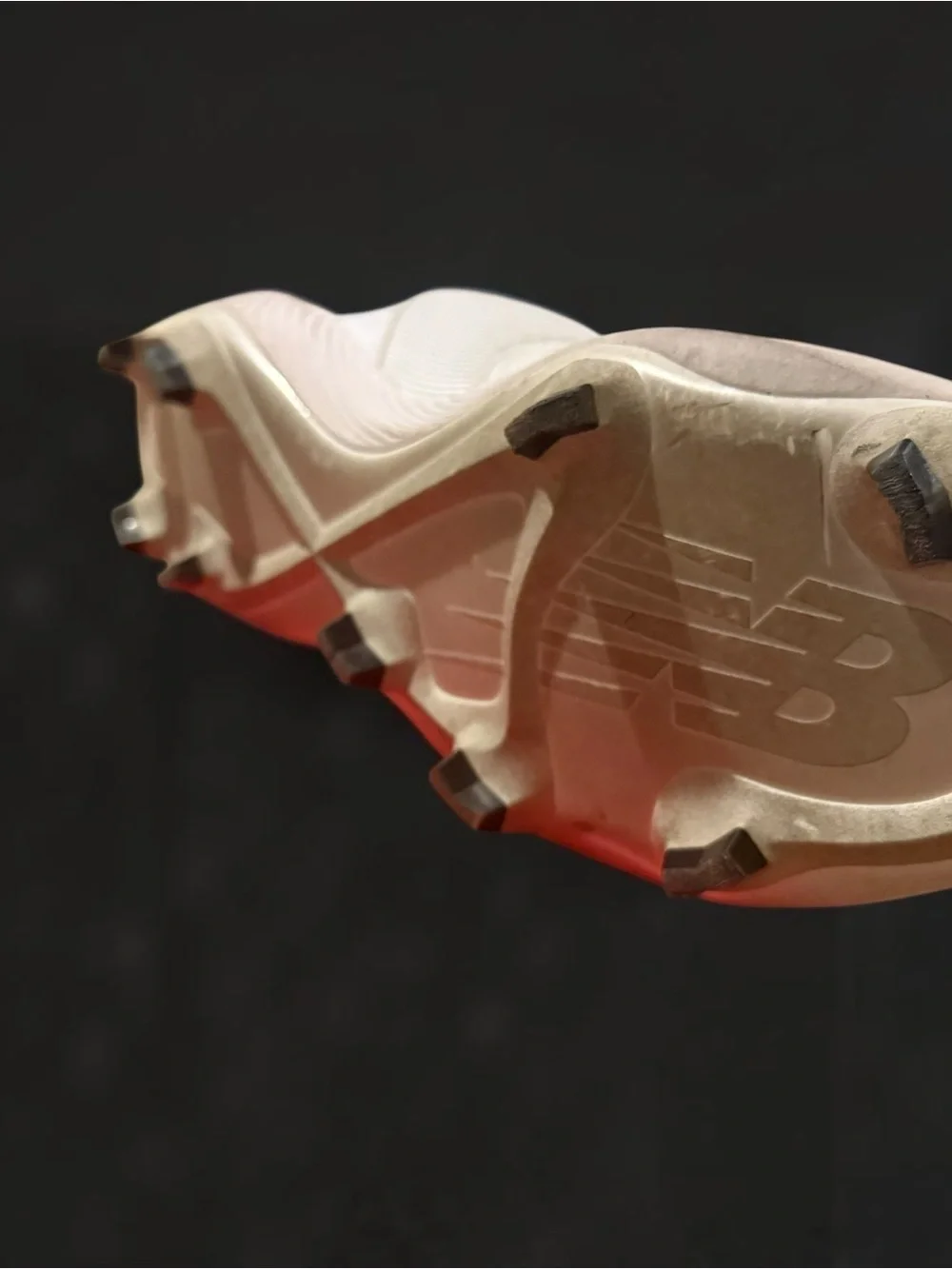 New Balance White Men's Baseball Cleats with Black Logo - Picture 5 of 8